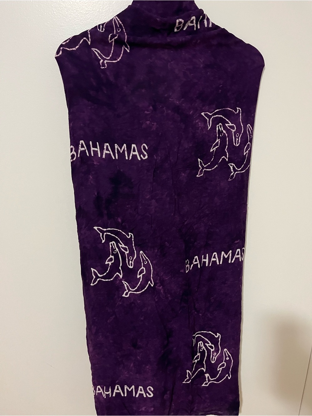 Bahamas Dolphin Print Plush Throw - Purple